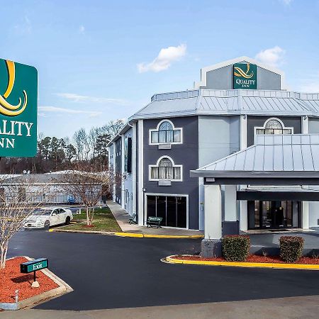 Quality Inn & Suites Salisbury Bagian luar foto